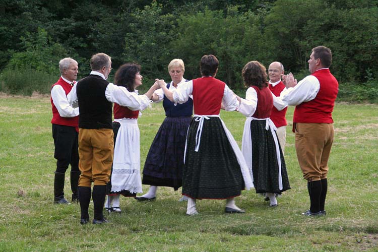 G20070623-IMG5561-Volkstanz-Wolgaster-Maedchenkreis - Sonnwende 2007