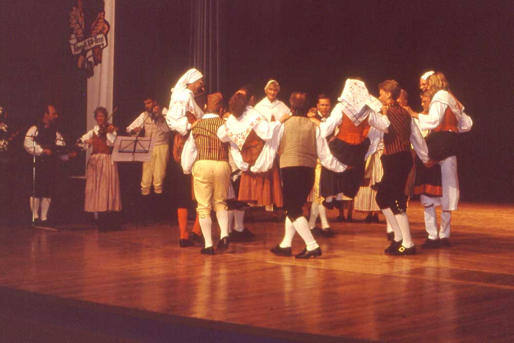19920718-Ge-Dia23133h-Volkstanz40-Motala - 40 Jahre Volkstanz Herrenberg