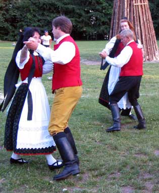 20030621-AlterRain-Tanz-Teil-1-Erika-IMG_2484 - Volkstanzgruppe Herrenberg - Alter Rain 21.6.2003