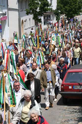 G20050612-IMG1438-Festzug-Wimpel - Festzug