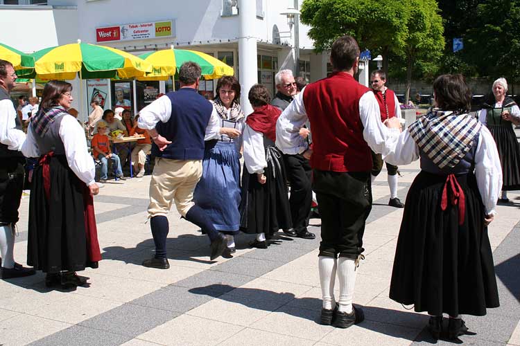 G20050612-IMG1641-Neidlingen - Volkstanzgruppe Neidlingen