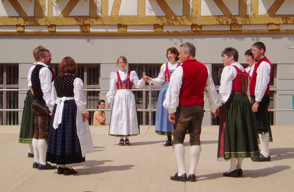 Elchingen-20050612-P6120072 - Volkstanzgruppe Elchingen/Bernstadt