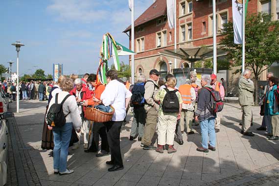 G20050612-IMG1190-Bahnhof - Treffen am Bahnhof