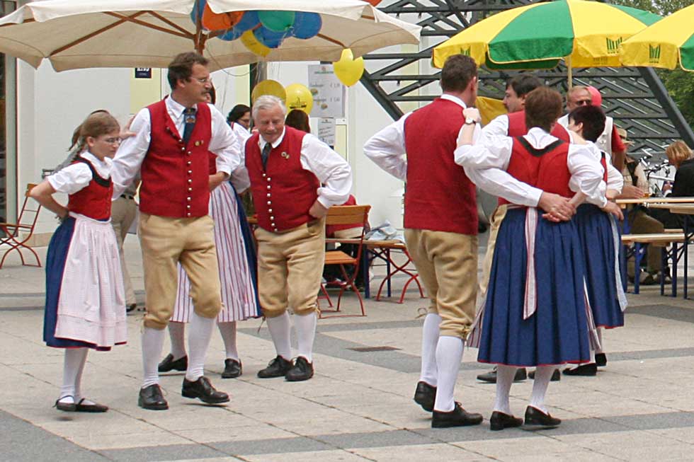 G20050611-IMG0584-NufringerTor-Hegnach-Teil - Volkstanzgruppe Hegnach