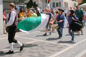 G20070617-IMG4814-Festzug-Fahnenschwinger-HohenloherGau